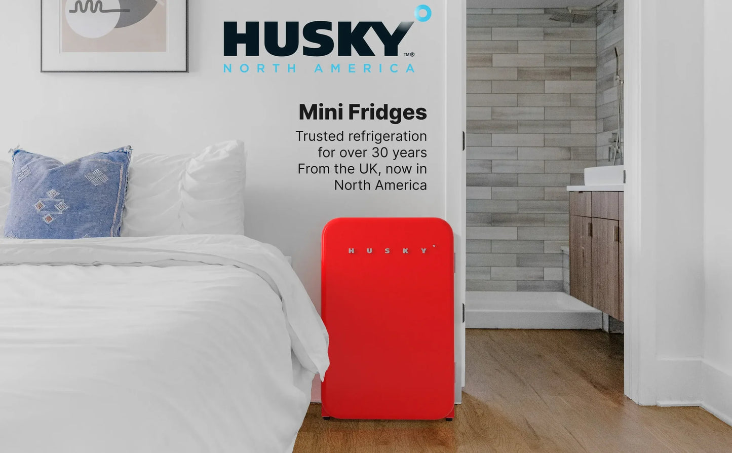 Husky 106L Retro Style 3.74 C.ft. Freestanding Under-Counter Mini Fridge in Red